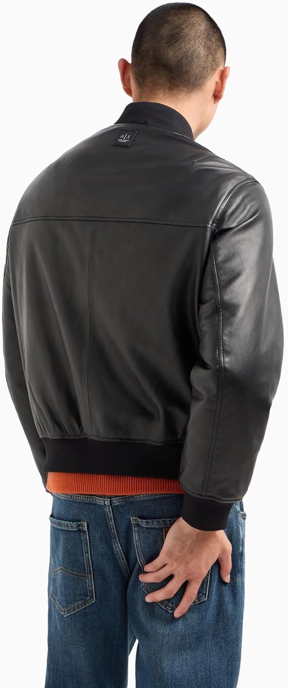 Chaqueta para hombre de piel con detalles de tela